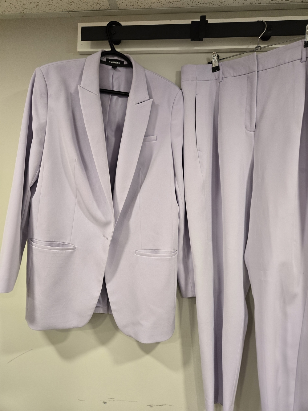 Express Lavender Women's Blazer & Trousers Suit